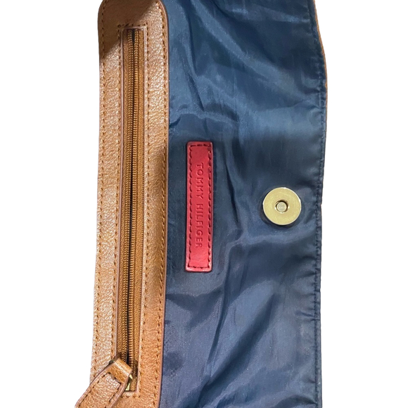 Tommy hillfiger tote almost new - Picture 6 of 7